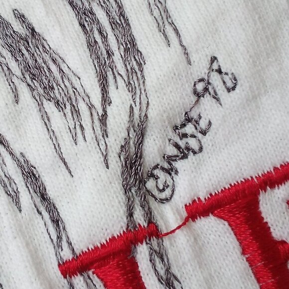 Vintage 90s Yorkie Yorkshire Terrier Embroidered T-Shirt - Picture 3 of 7